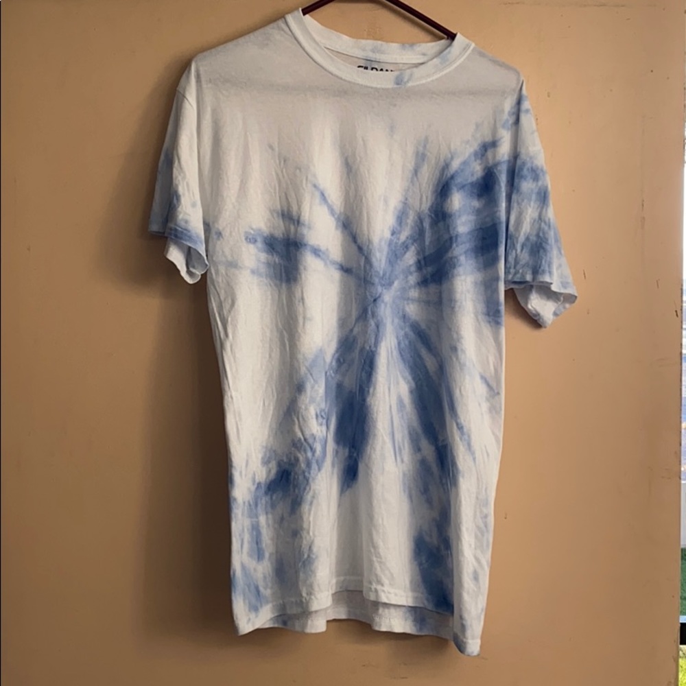 White and light blue tie dye t shirt hand made